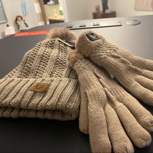 Warm hat and gloves